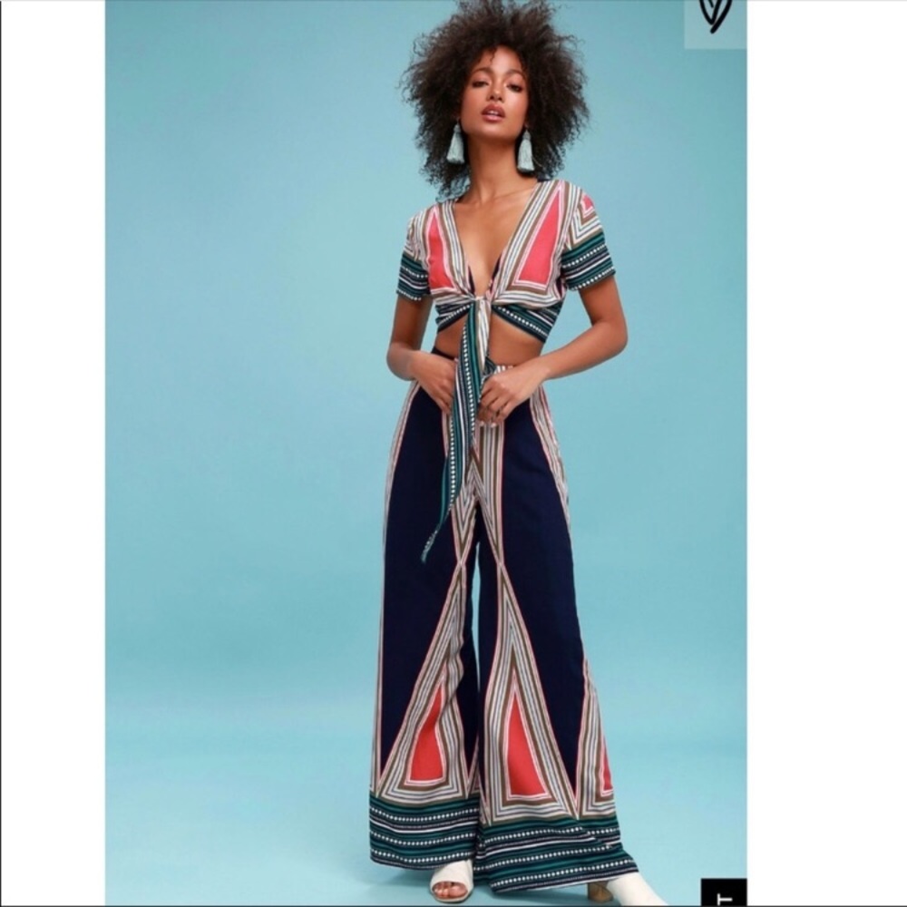 Lulus geocrop top and high waisted wide leg pants